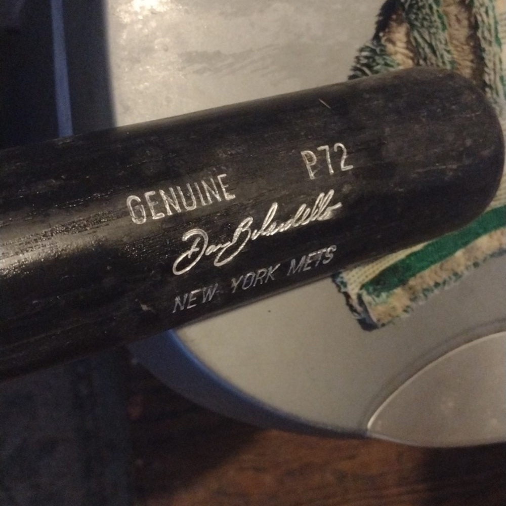 Assorted Baseball Bats - Picture 3 of 8
